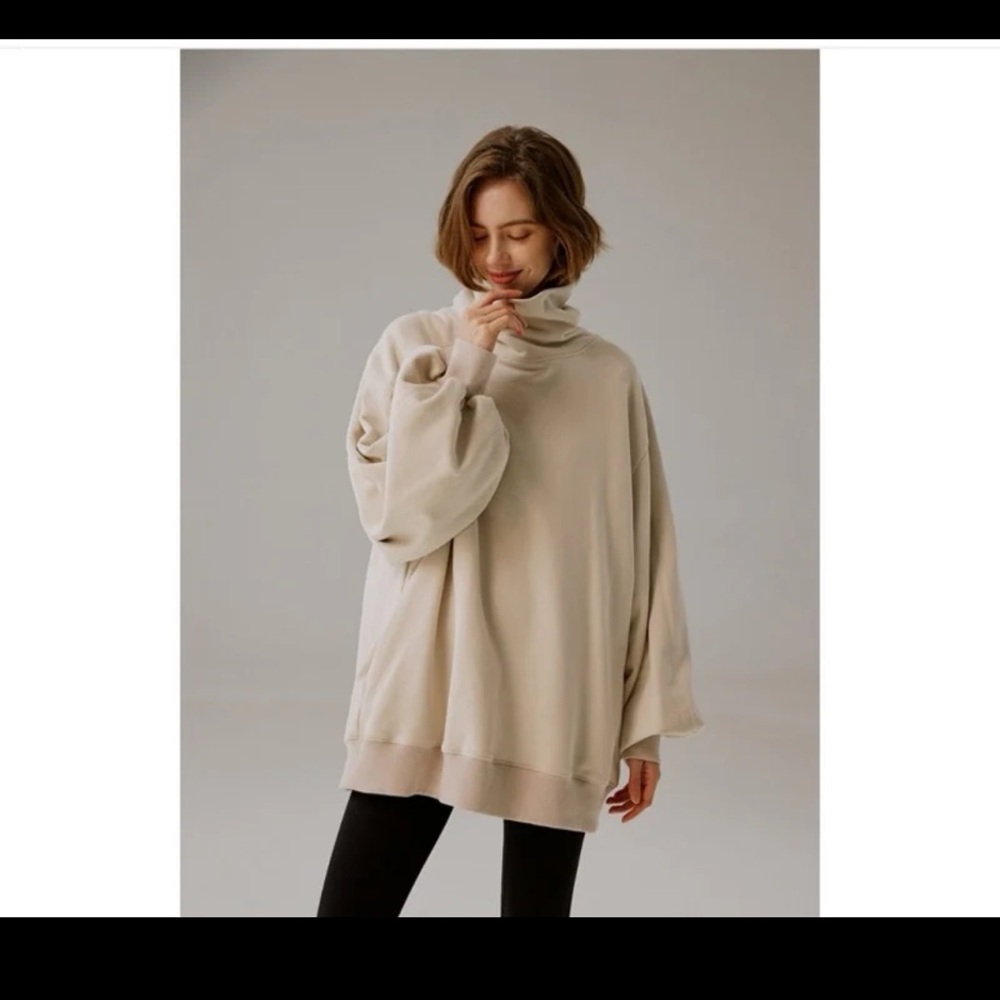 Nap Lounge Boxy Turtleneck Sweatshirt Camel Tan Cowl Neck Oversized Baggy
Sz XL - Picture 5 of 12